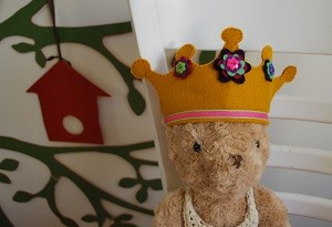 DIY Felt Crown